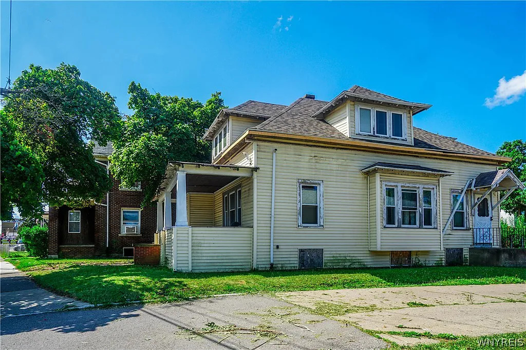 Property thumbnail image